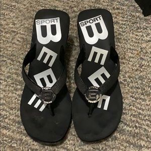 Bebe sport flip flop wedges
